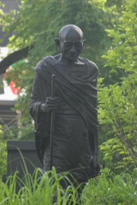 
Union Sq - Mahatma Gandhi