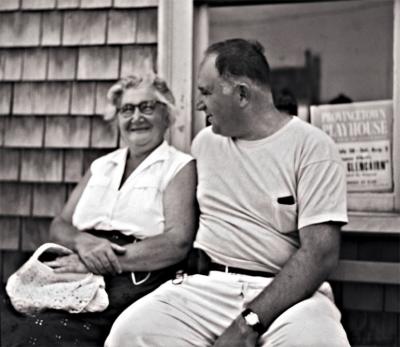 35-3,Helen,Leo,cape.jpg