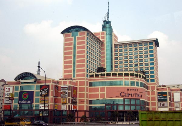 Hotel Ciputra & Shopping Mall