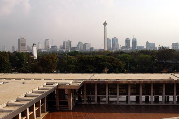 Merdeka Square seen from the mosque