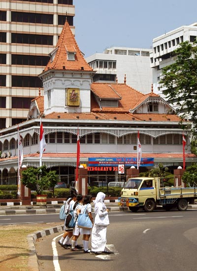 Intersection of Ridwan Rais & Medan Merdeka Selatan