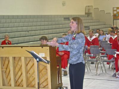 Sioux Central Choir Director Heidi Thies