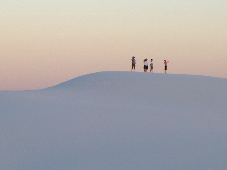 Dune loitering