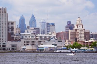 Speed Boat & Skyline