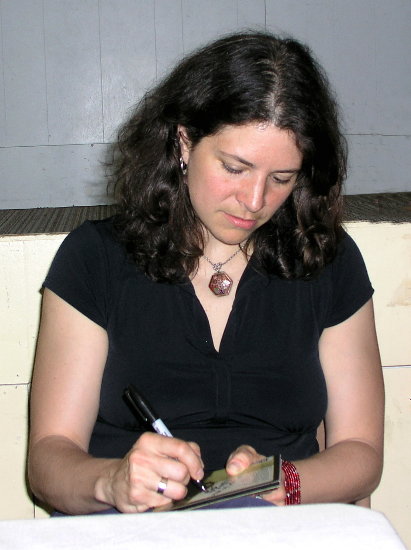 Kris Delmhorst