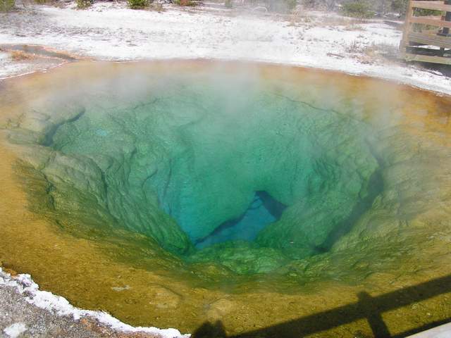 Morning Glory Pool