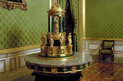 Royal Palace Table Decoration