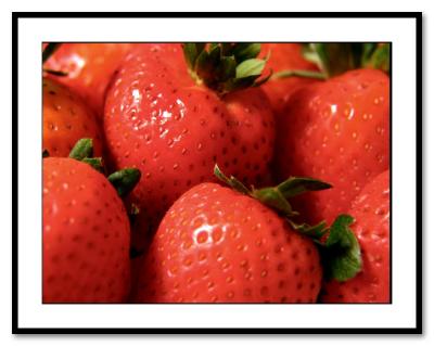 Strawberry *Dick Tsang