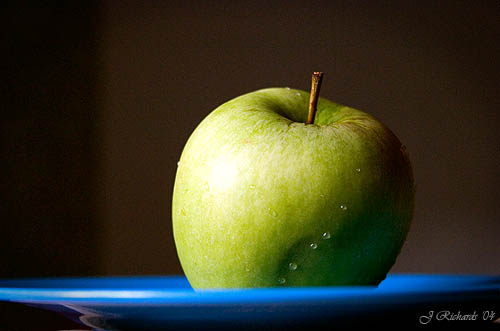 * Wet Apple