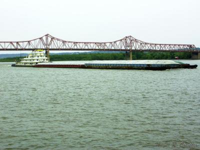 Tug and Barges.jpg