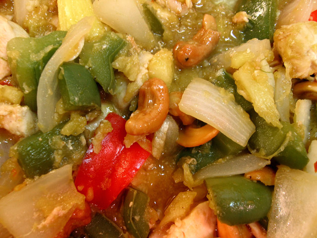 Chicken with Pineapple & Cashews