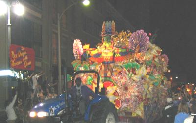 u45/don_may/medium/39790928.2005mardigras133.jpg