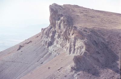 Doğubeyazit walk along ridge 5b