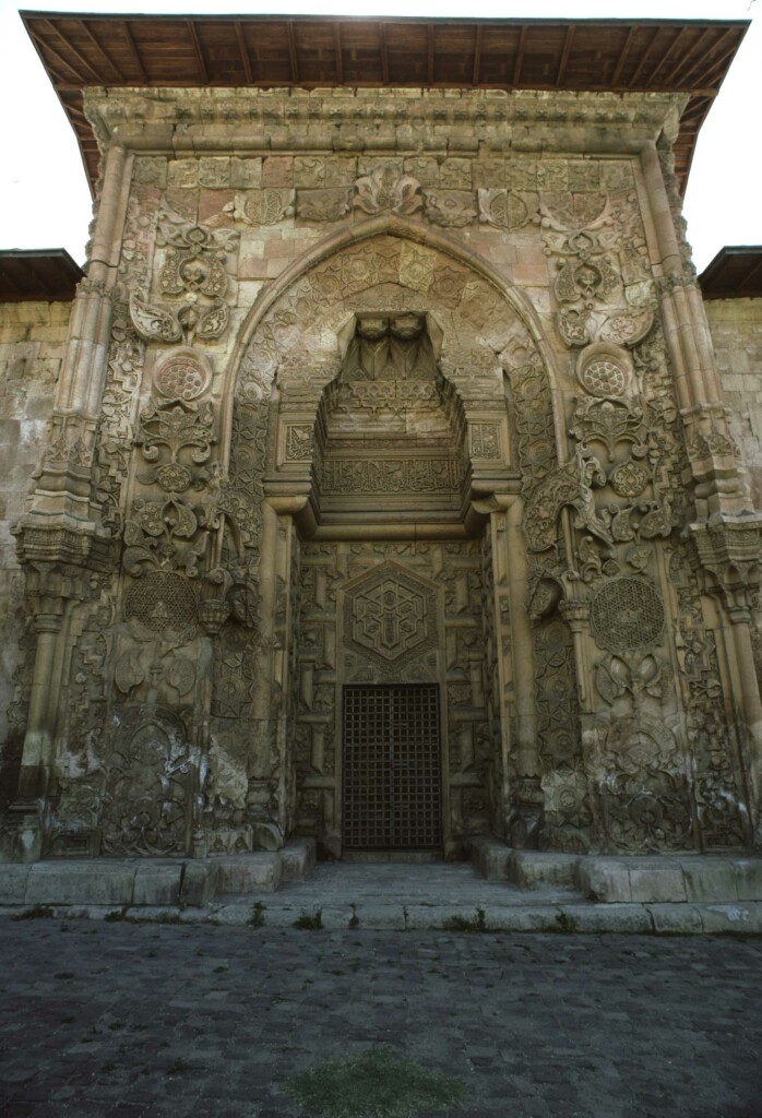 Divrigi Ulu Mosque North entrance 1b