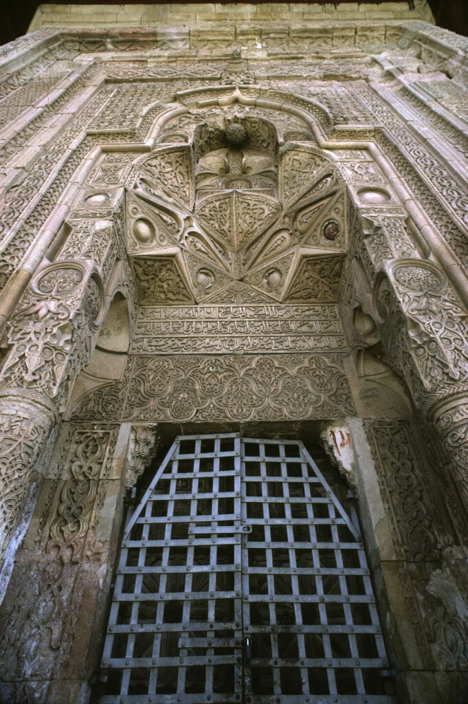 Divrigi Ulu Mosque West entrance 2b