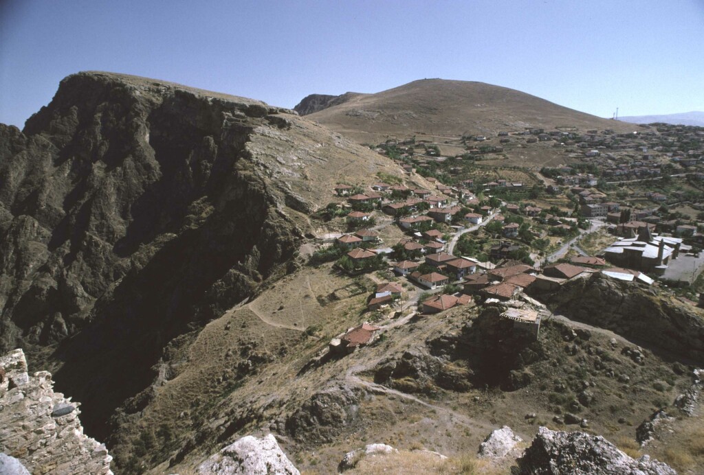 Divrigi from high 1b