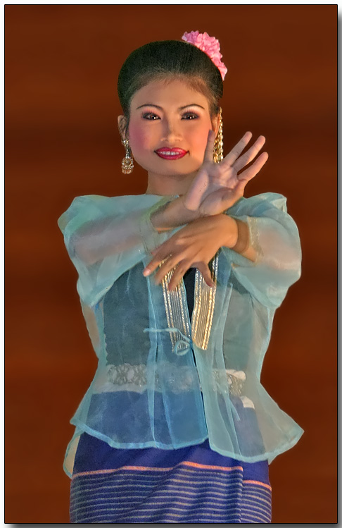 Traditional Thai dancer