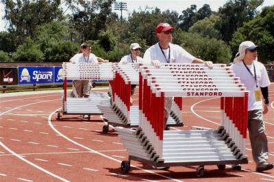 u45/ejcpa/medium/29612515.Settingupforhurdles.jpg