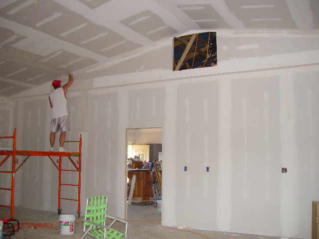 gargedrywalled2.JPG