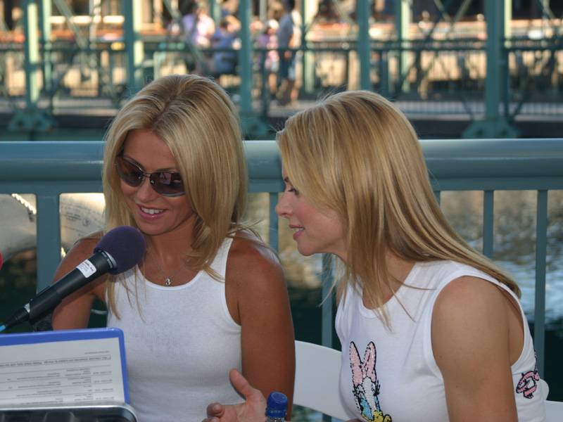 Kelly Ripa, Faith Ford