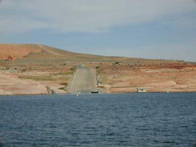 <small>Halls Crossing launch ramp</small>