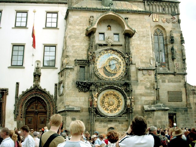 Atomic clock, downtown Prague.
