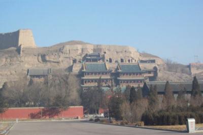 Yungang Buddhist Grottoes (Yungang shiku, 453-493 AD)