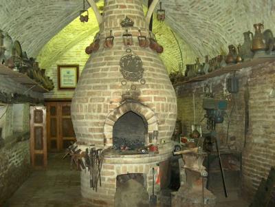  אוזבקיסטאן - בוכרה - תנור במפעל קדרות