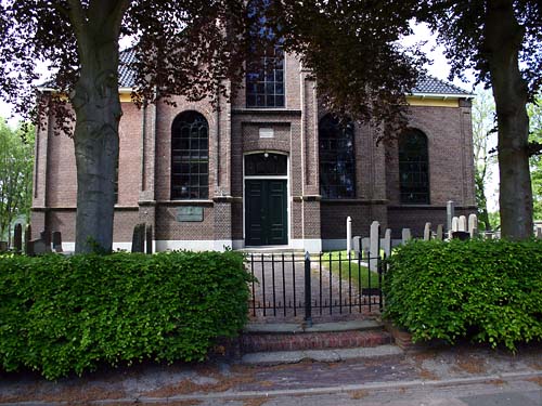 Lutjegast - N.H. kerk entree