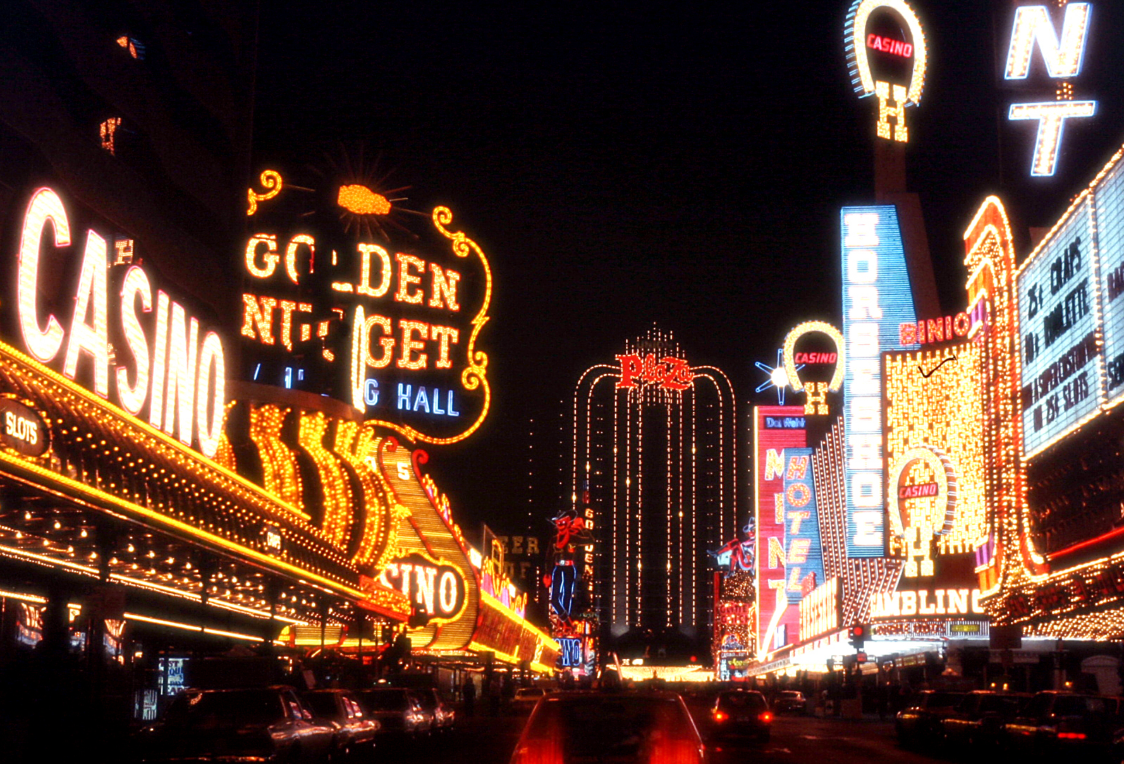 Las Vegas<br>1982/12/12<br>kbd0620