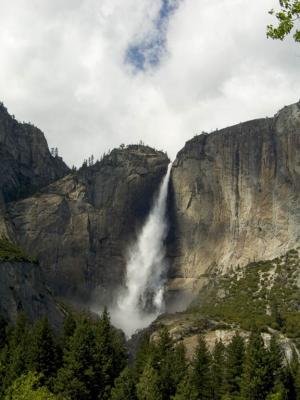 Upper Yosemite Fall [D]