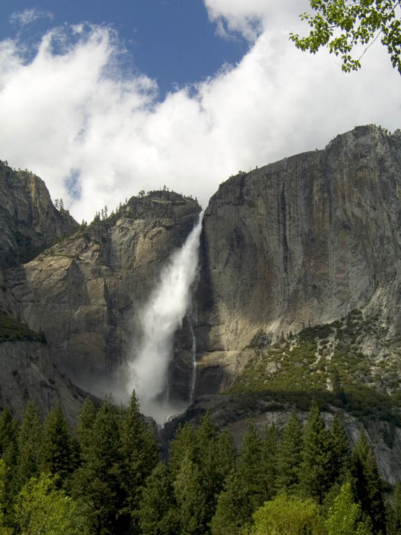 Upper Yosemite Fall [D]