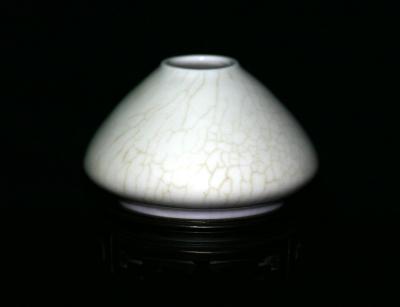 Chinese Brush Pot - Blanc de Chine with Crackle Glaze, 3 inches high without stand