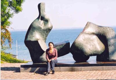 u45/jessie_wang/medium/34639328.Lousiana_statue.jpg