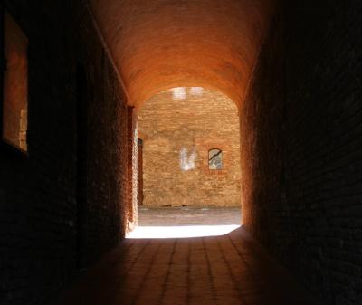 In s. Gim17-tunnel2.jpg