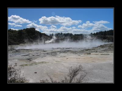 u45/john_robertson/medium/29335084.HellsGate.jpg