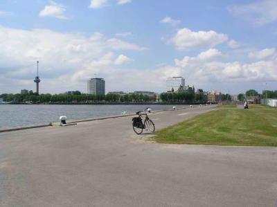 Looking in South direction, left is Euromast. Bike is mine