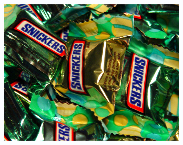 February-16-05<br>Snickers