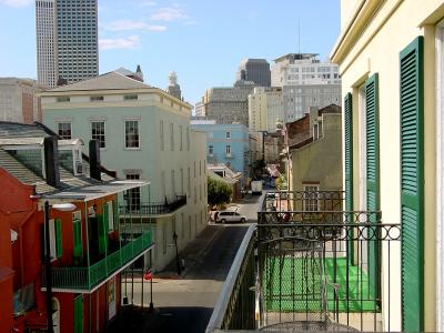 u45/jypsee/medium/29476072.balconytwo.jpg