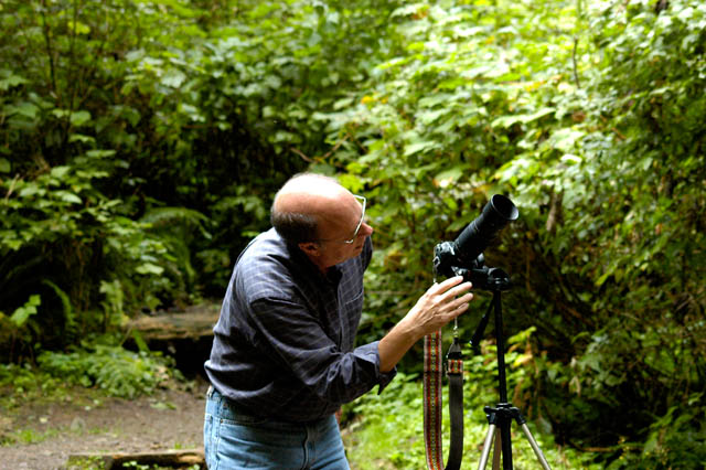040912 Photographer At Work