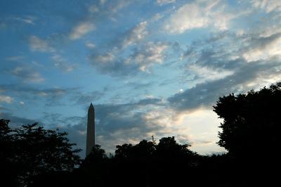 Sunrise at Washington Memorial    2069