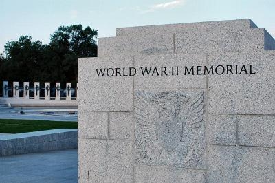 WW II Memorial   2176