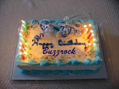 buzzrock cake.jpg