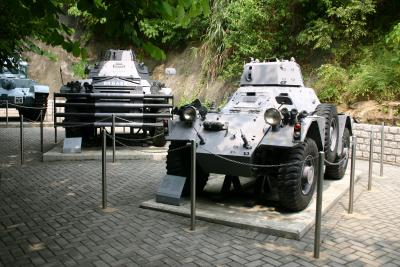 20040914 'Tanks'