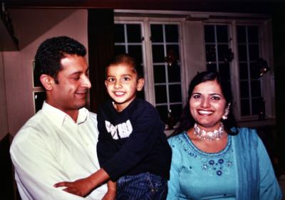 pDAN113_Hassam+Rubina+son.jpg