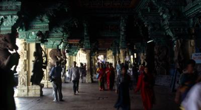 tIN79_Temple_Madurai.jpg