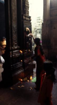 tIN82_Praying_Madurai.jpg