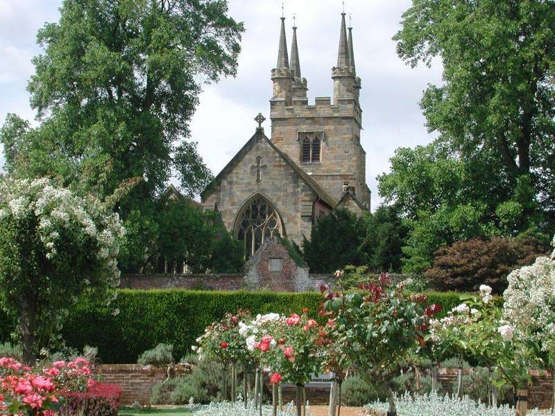 Penshurst - Church.jpg