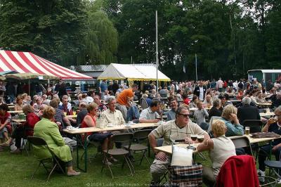 Turnhout - 30.5.2004 - Stadspark rommelmarkt en stadsparkfeesten