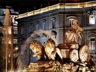 u45/maribel/medium/37705456.closetocibeles.jpg